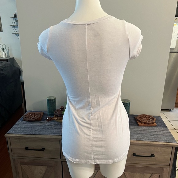 Rea face white tshirt - Picture 3 of 3